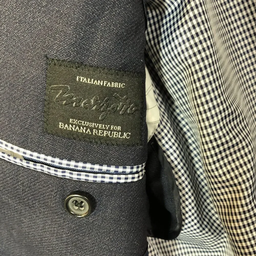 Banana Republic this banana